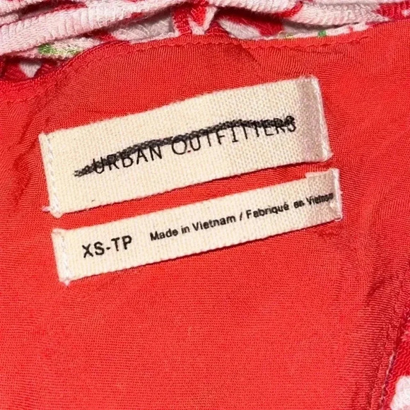 Urban Outfitters Romper - Picture 4 of 6